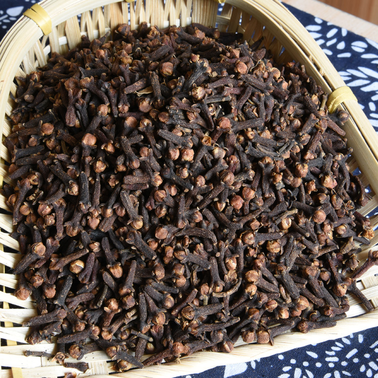 Cloves plantations